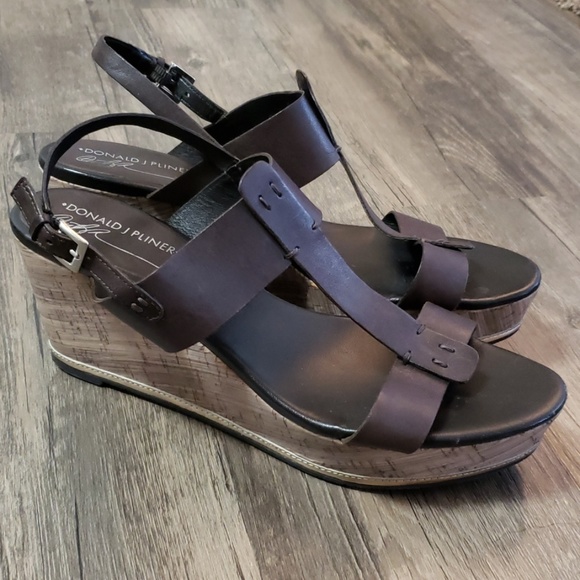 Donald J. Pliner Shoes - Donald J Pliner "Feldie" brown wedge sandal